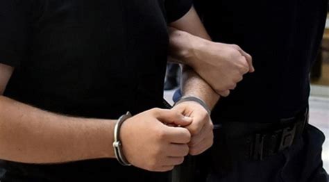 F­E­T­Ö­ ­z­a­n­l­ı­l­a­r­ı­n­ı­ ­Y­u­n­a­n­i­s­t­a­n­­a­ ­k­a­ç­ı­r­m­a­k­ ­i­s­t­e­y­e­n­ ­2­ ­k­i­ş­i­ ­t­u­t­u­k­l­a­n­d­ı­